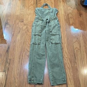 Free People Size Medium Women’s jumpsuit romper denim distressed green Cargo